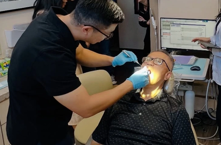Teeth whitening treatment in Upland, CA